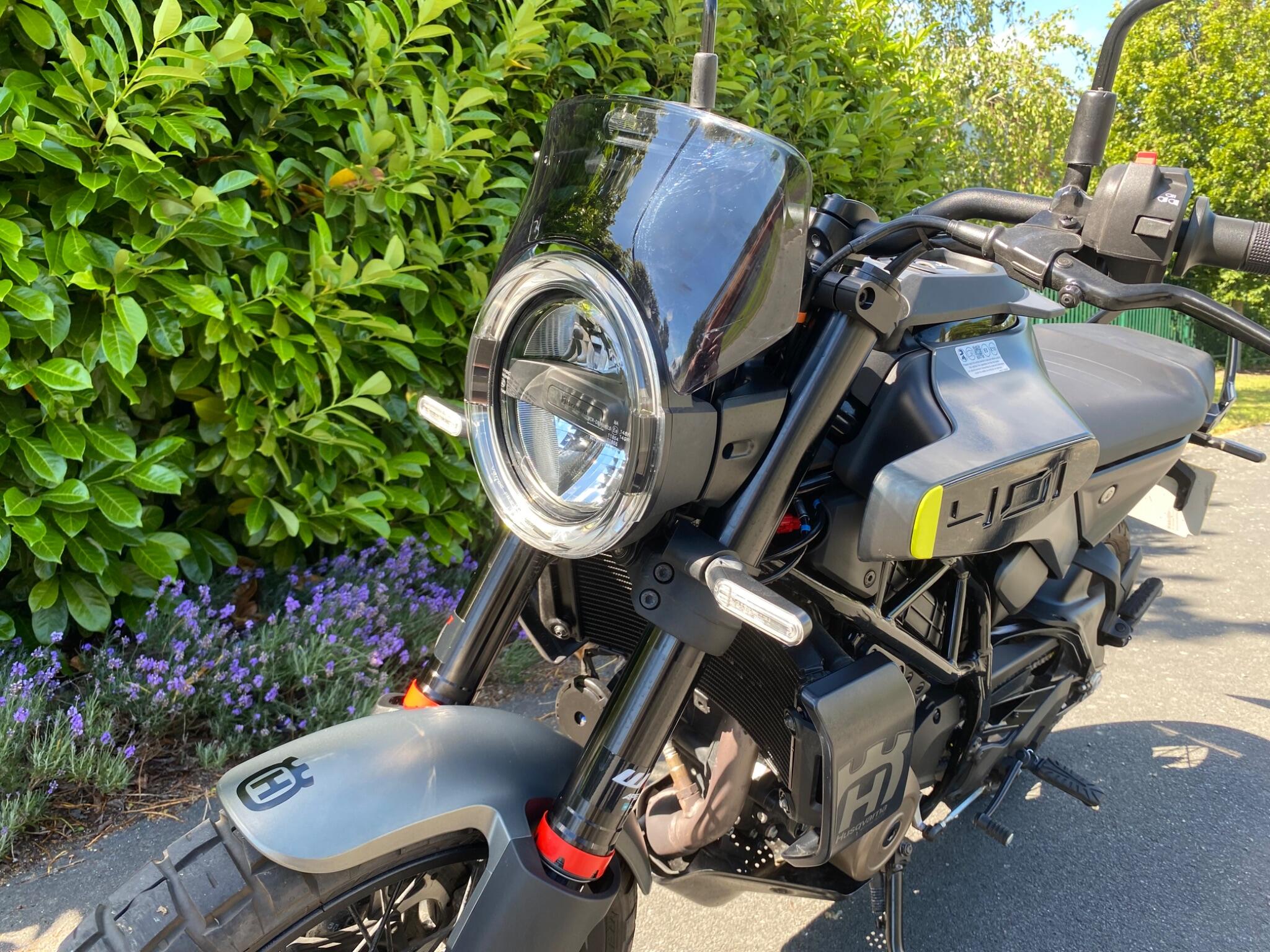 2024 24 Reg Husqvarna Svartpilen 401
